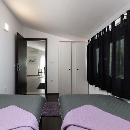 Apartments Bubalo Omiš Eksteriør billede
