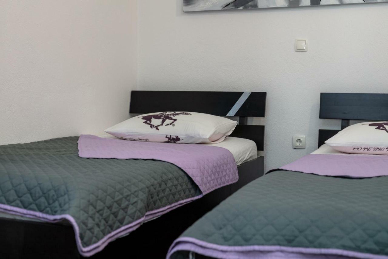 Apartments Bubalo Omiš Eksteriør billede