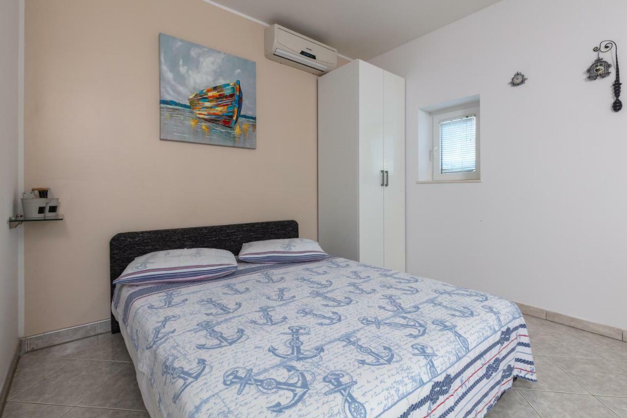 Apartments Bubalo Omiš Eksteriør billede