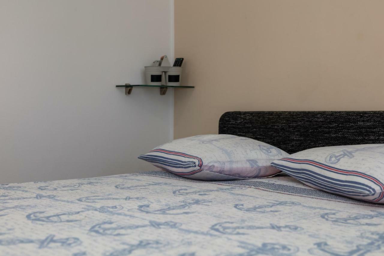 Apartments Bubalo Omiš Eksteriør billede