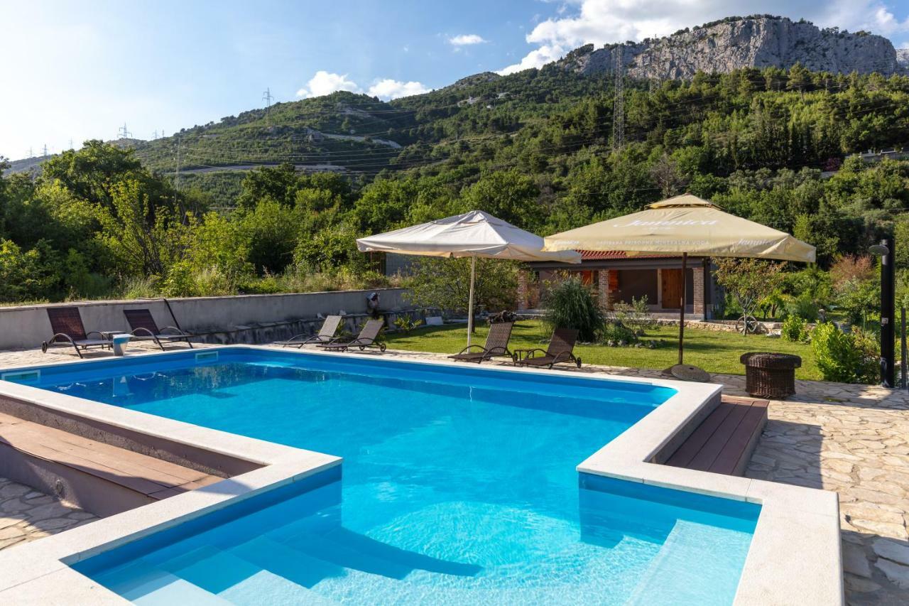 Apartments Bubalo Omiš Eksteriør billede