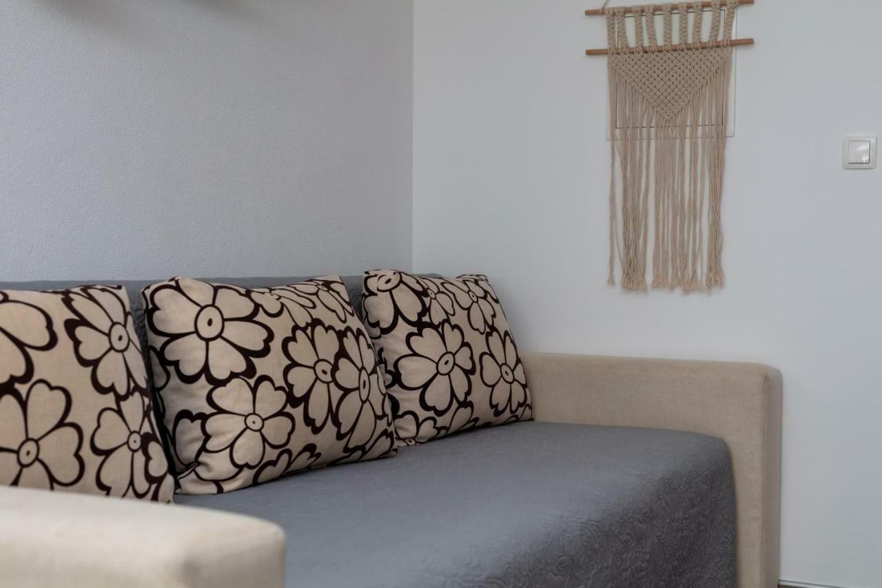Apartments Bubalo Omiš Eksteriør billede