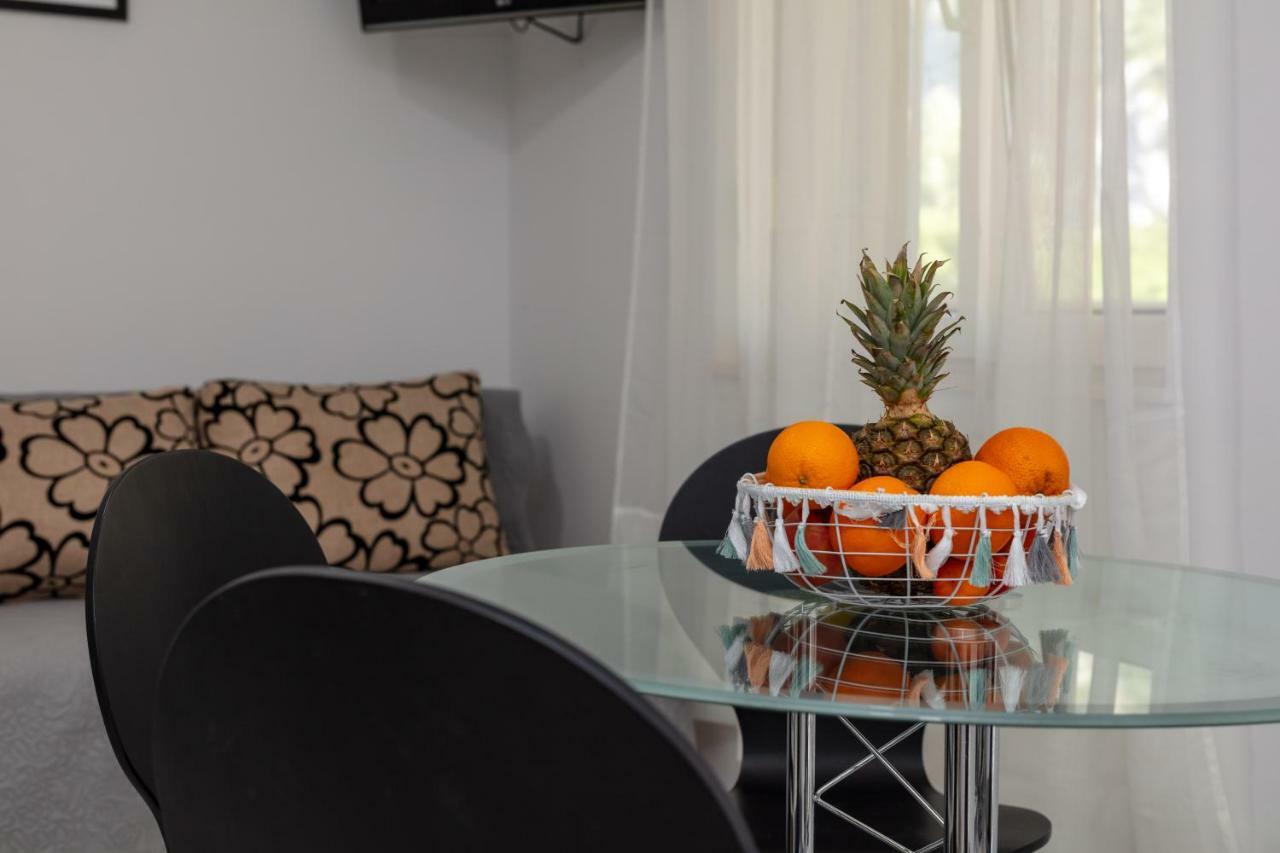 Apartments Bubalo Omiš Eksteriør billede